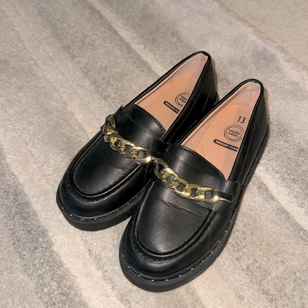 Kids memory foam black shoes size 13